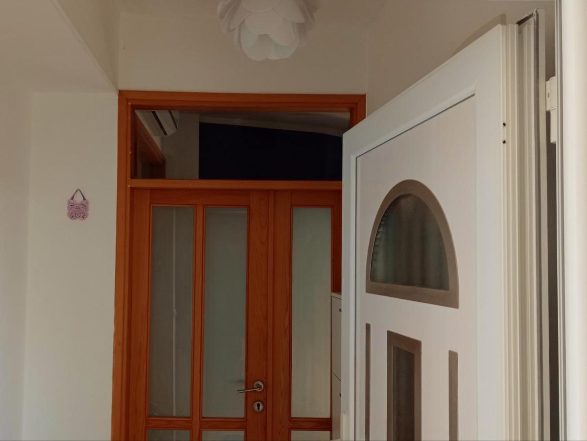 Apartment Matej Stobreč 外观 照片
