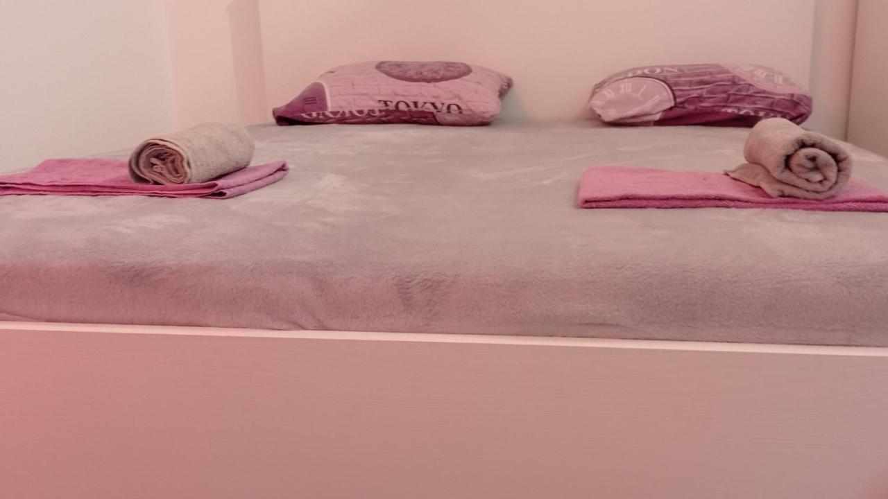 Apartment Matej Stobreč 外观 照片
